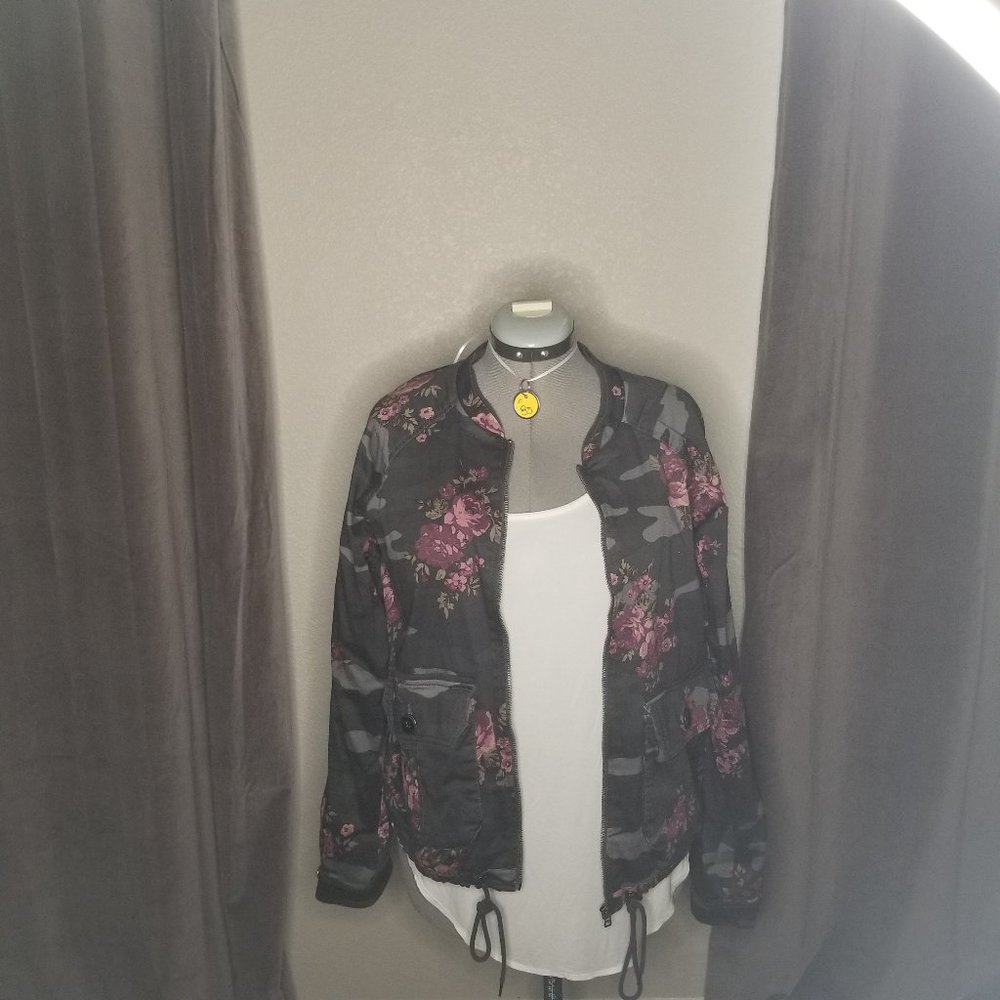 Flowered lightweight jacket - Picture 5 of 6